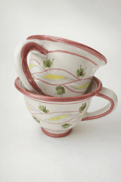 Juego de tazas con forma de campana